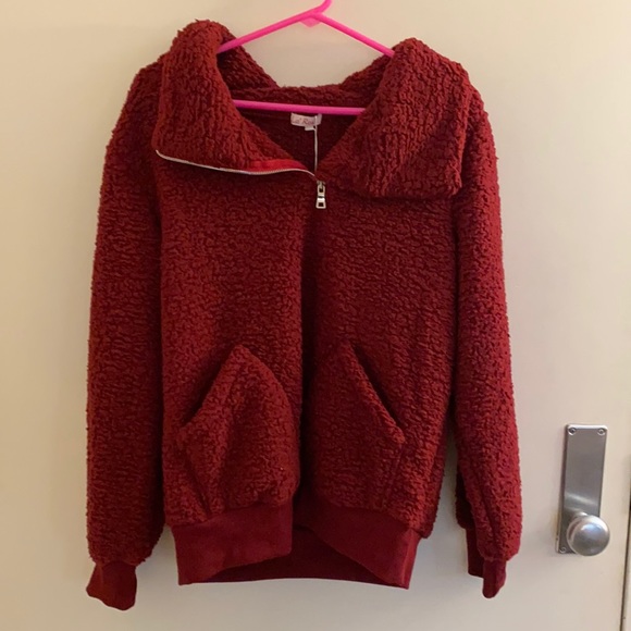 Tops - Maroon women’s Sherpa